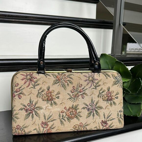 Dover vintage tapestry needlepoint floral satchel hinge top purse - Picture 1 of 10